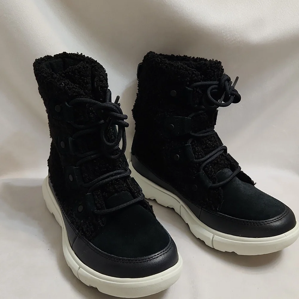 Sorel Explorer II Joan Cozy Winter Black Suede Boots (W Size 5)
